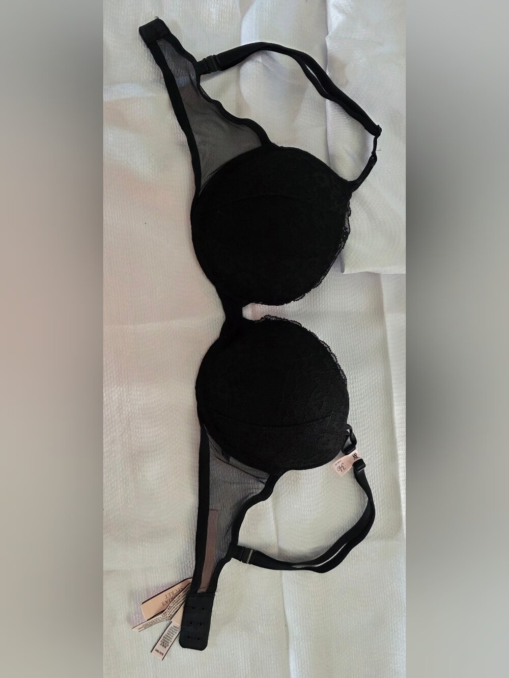 Victoria's Secret Black Lace Underwire Push-Up Bra